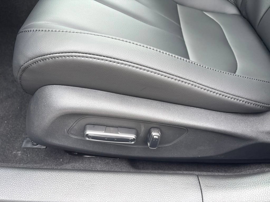 New 2026 Acura Integra FWD image 15