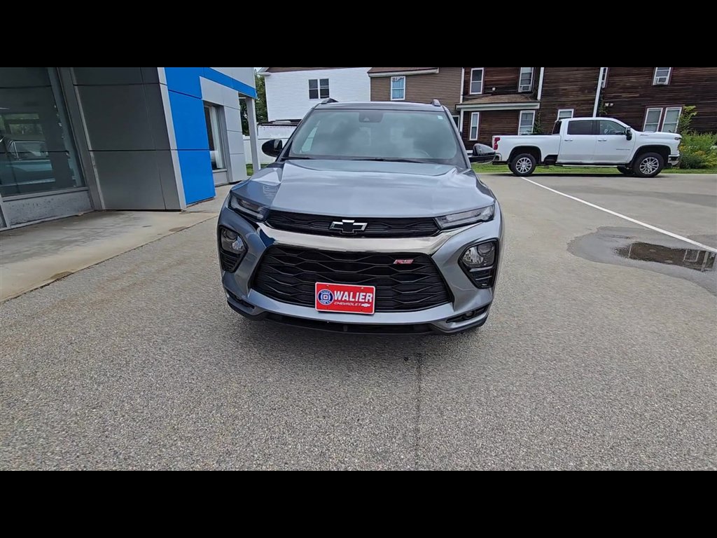 Used 2023 Chevrolet TrailBlazer RS FWD image 3