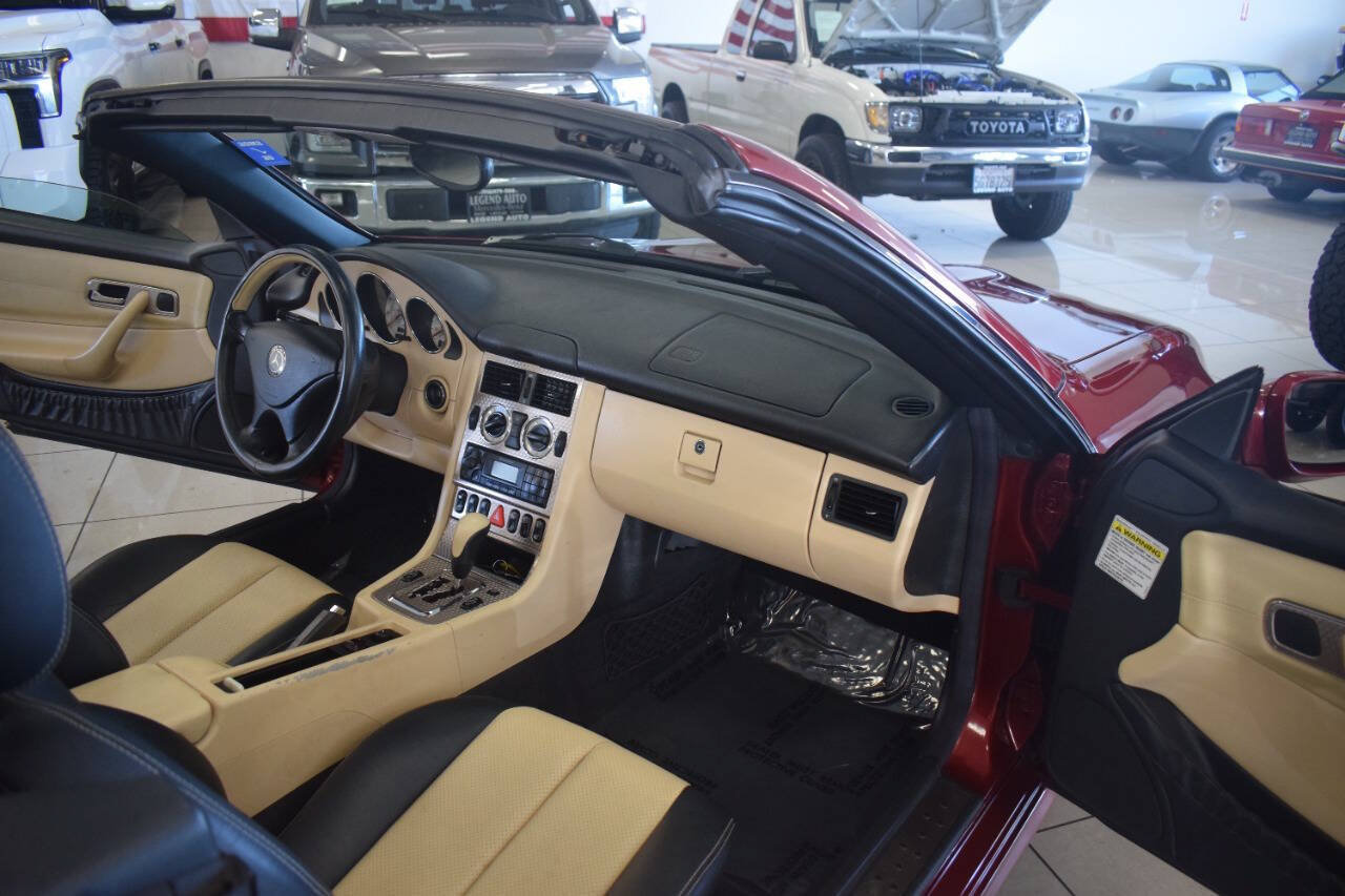 Used 2004 Mercedes-Benz SLK 230 image 55