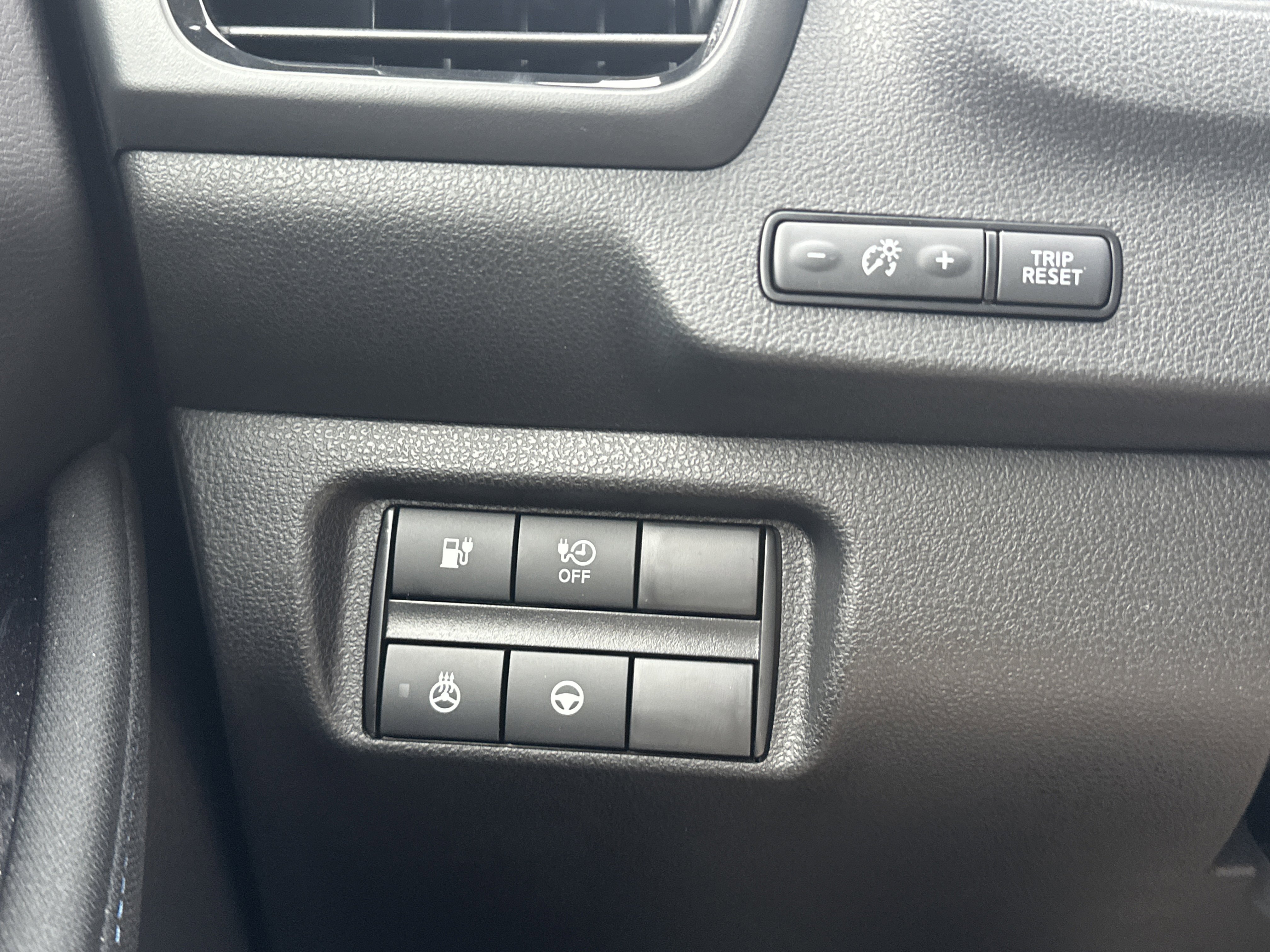 New 2025 Nissan Leaf SV Plus image 24