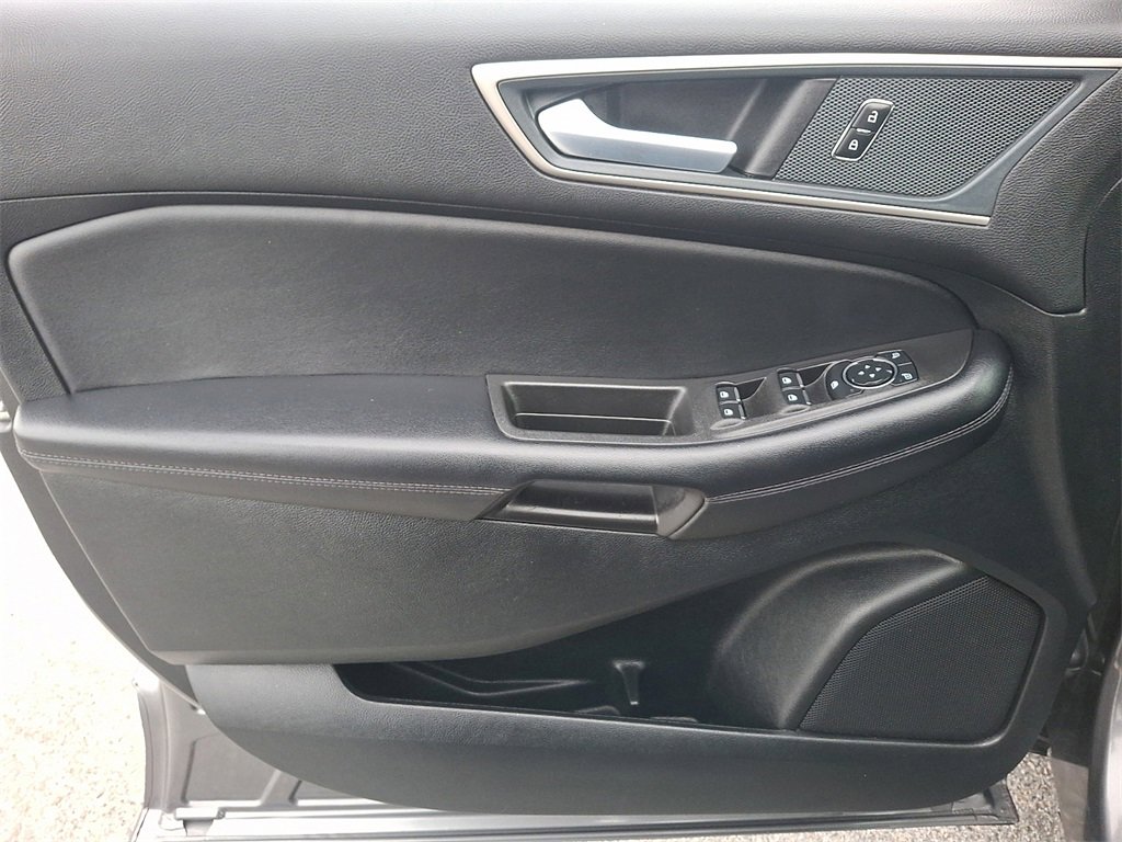 Used 2024 Ford Edge SEL image 14