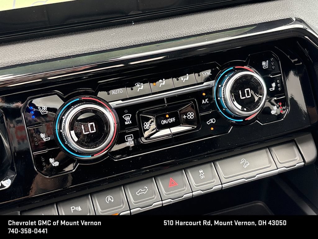 New 2026 GMC Sierra 1500 AT4 w/ AT4 Premium Package AWD/4WD image 36