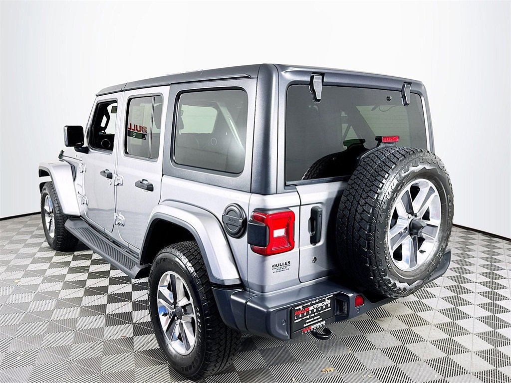 Used 2020 Jeep Wrangler Unlimited Sahara image 5