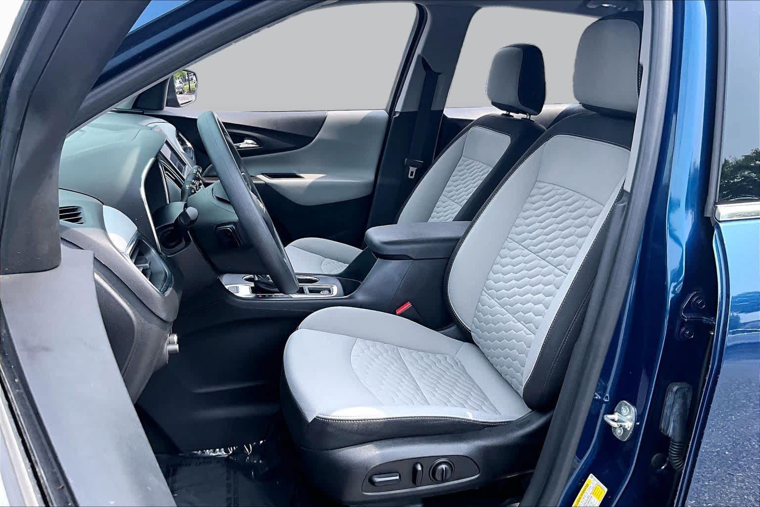 Used 2020 Chevrolet Equinox LT AWD/4WD image 8