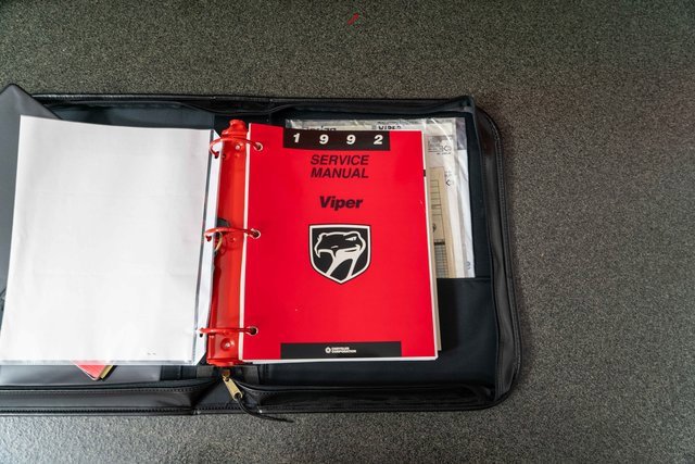 Used 1992 Dodge Viper RT/10 image 27