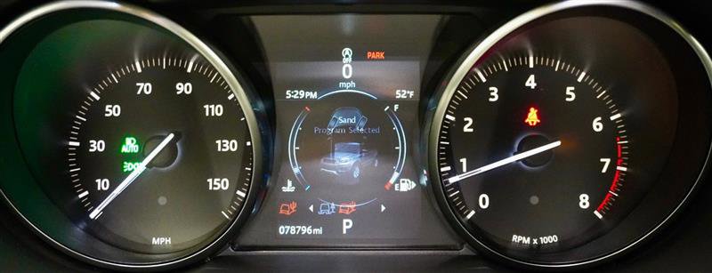 Used 2017 Land Rover Range Rover Evoque SE image 13