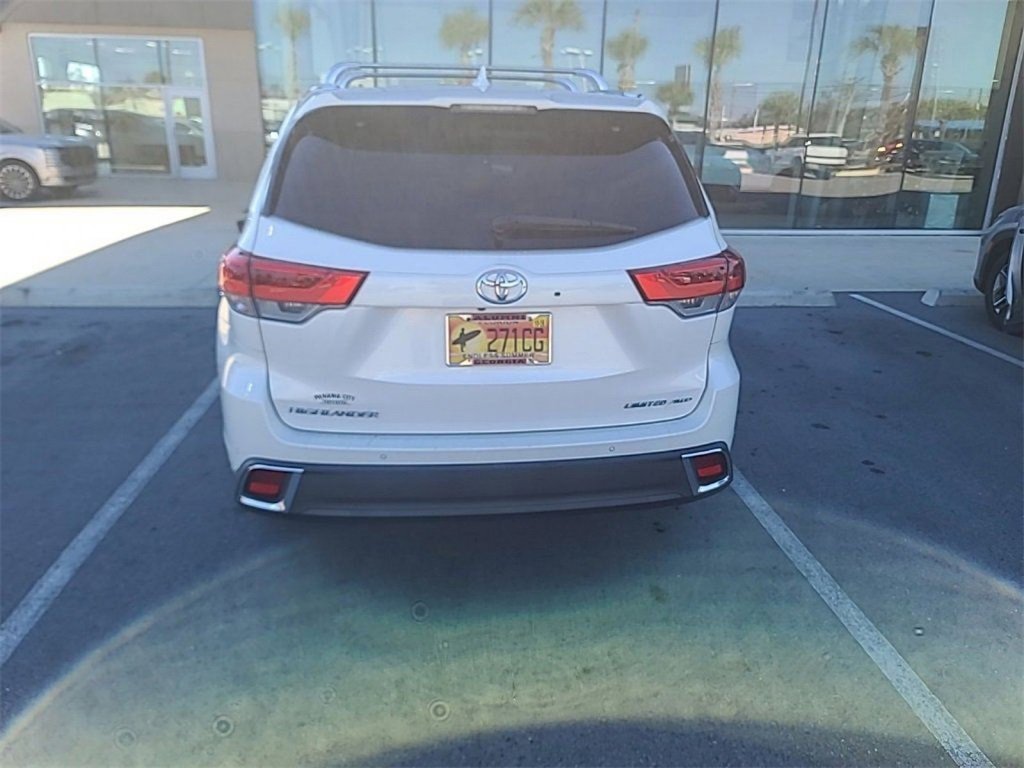 Used 2019 Toyota Highlander Limited Platinum image 22