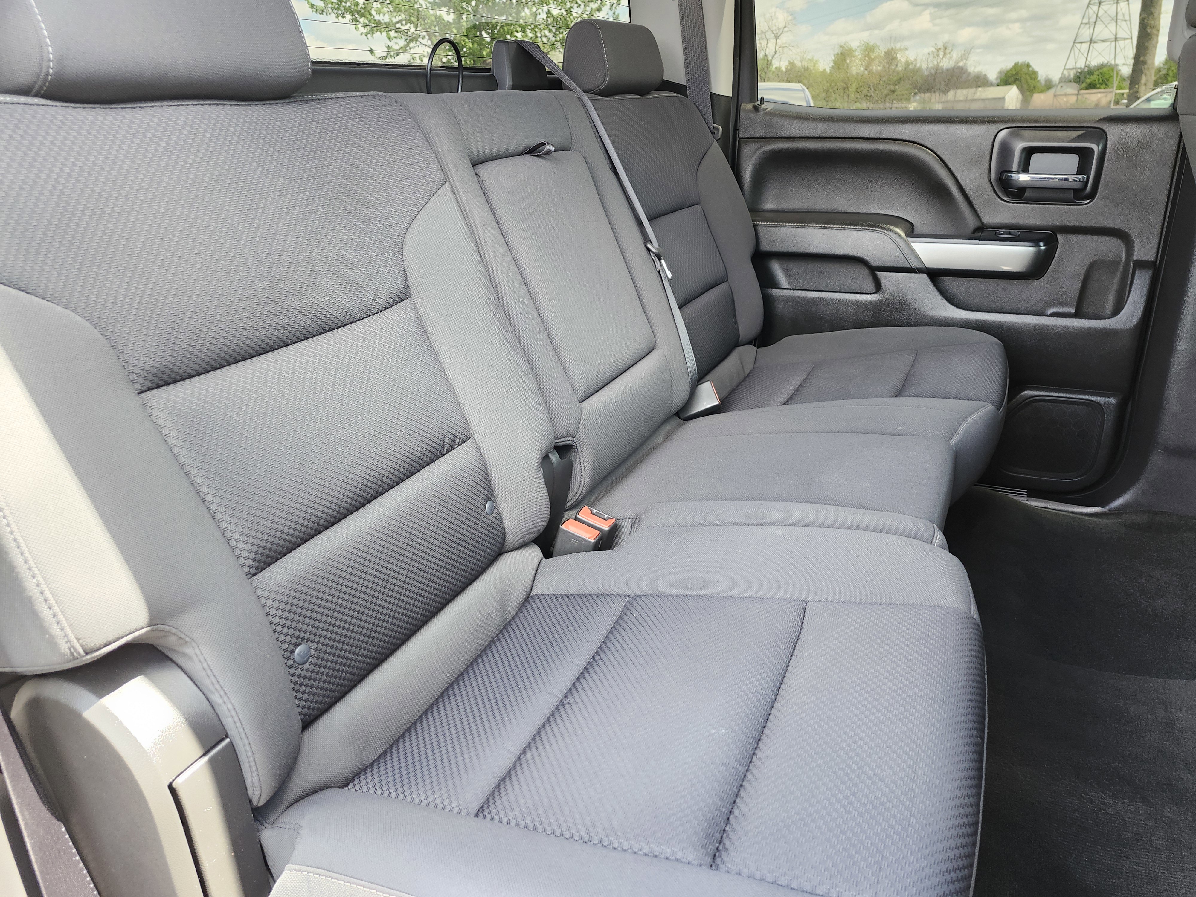 Used 2018 Chevrolet Silverado 1500 LT w/ All Star Edition image 21