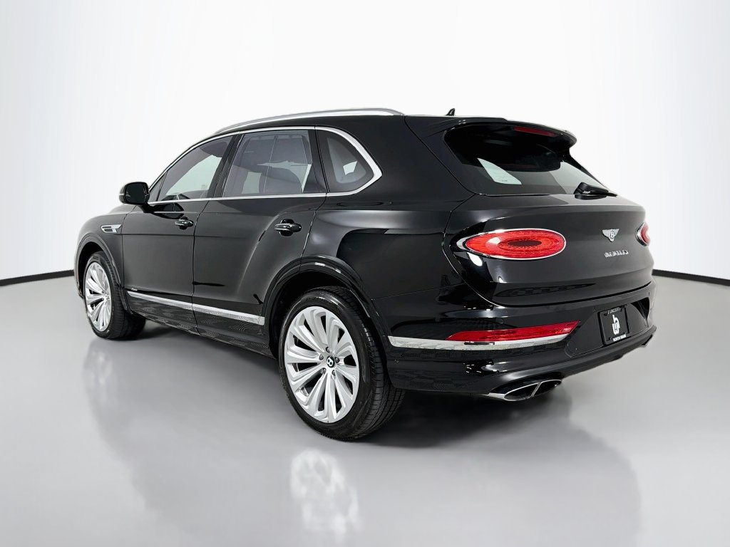 Used 2023 Bentley Bentayga AWD/4WD image 7