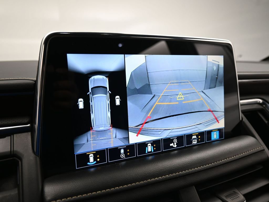 Used 2021 Chevrolet Tahoe Premier w/ Premium Package RWD image 15