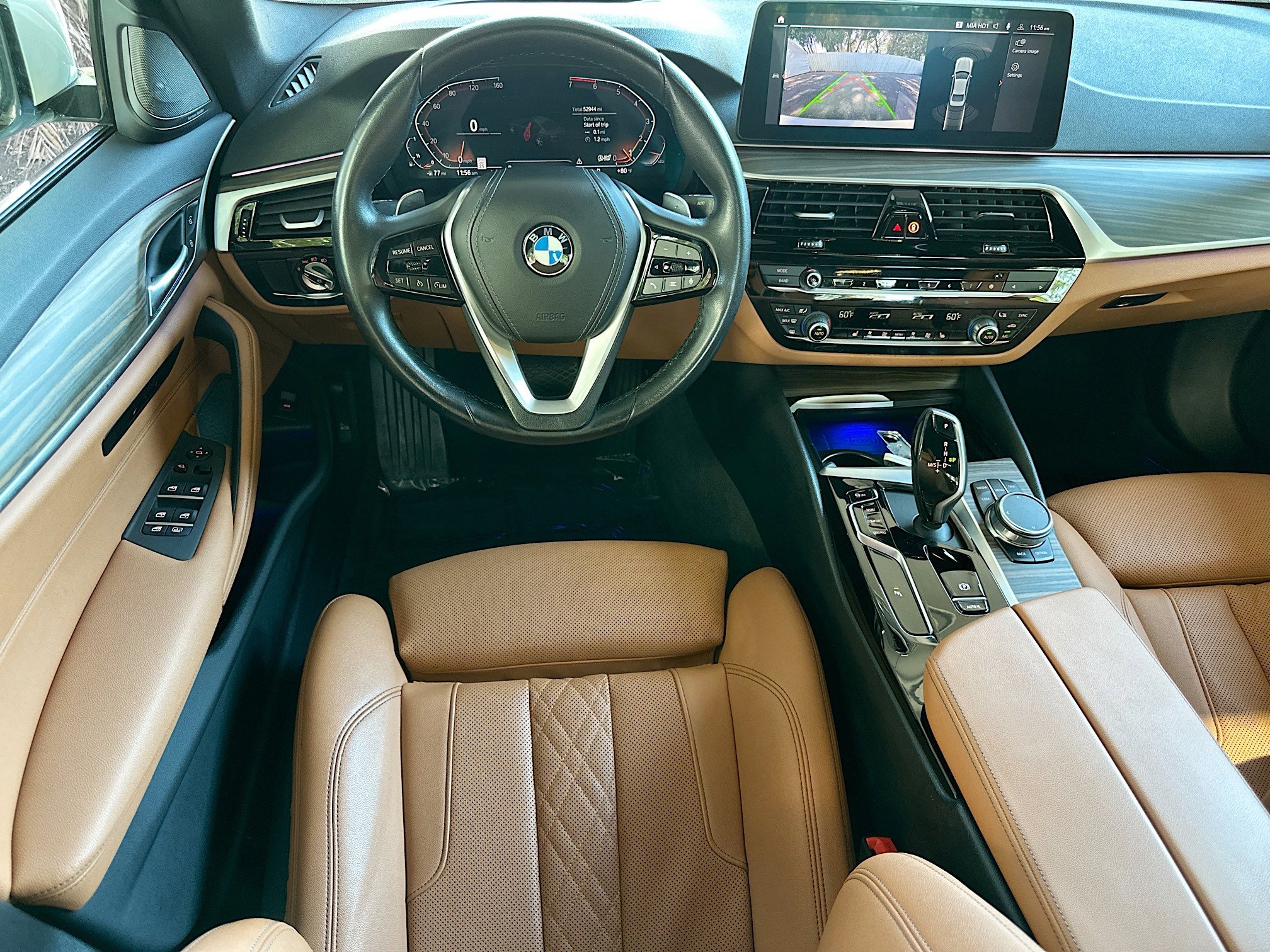 Used 2023 BMW 530i w/ Premium Package image 24