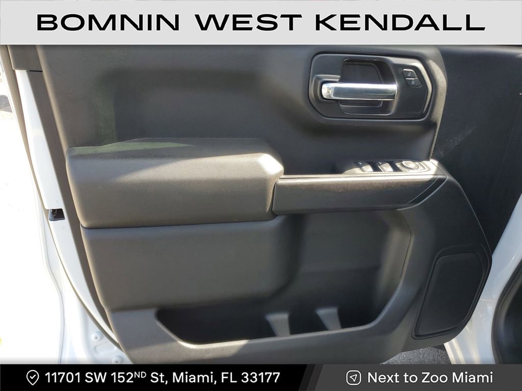 Used 2022 Chevrolet Silverado 1500 Custom image 13