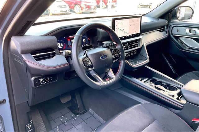 Used 2025 Ford Explorer ST w/ Sun And Sound Package image 14