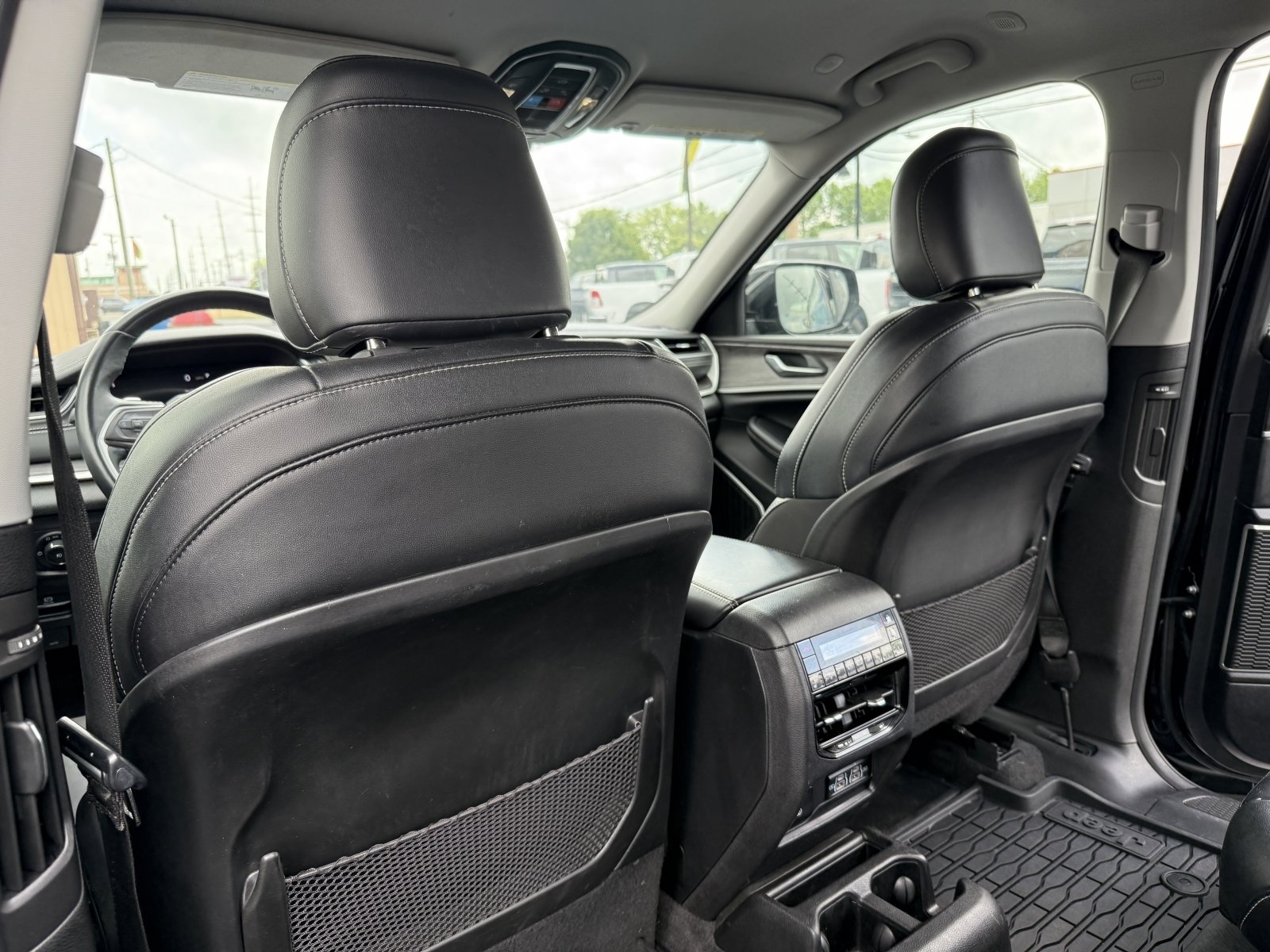 Used 2021 Jeep Grand Cherokee L Limited image 19