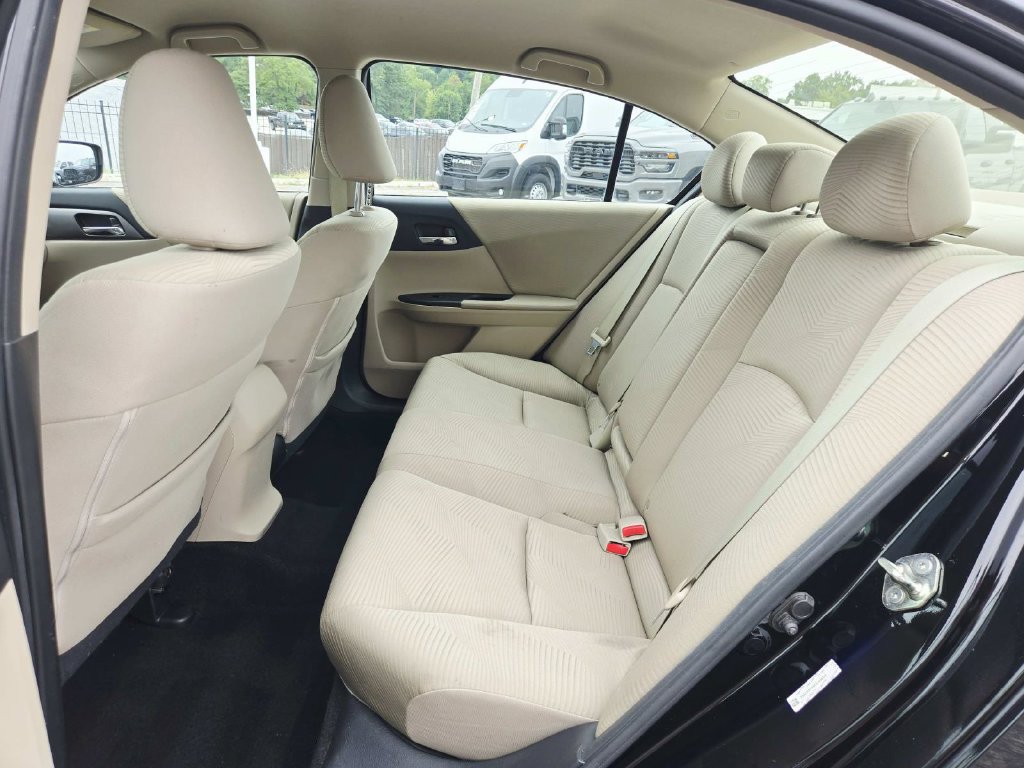 Used 2014 Honda Accord LX image 12