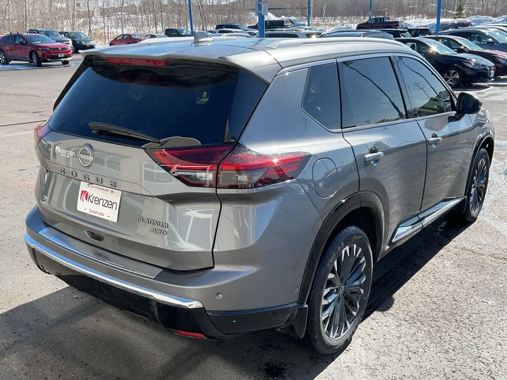 Used 2024 Nissan Rogue Platinum w/ Platinum Premium Package AWD/4WD image 5