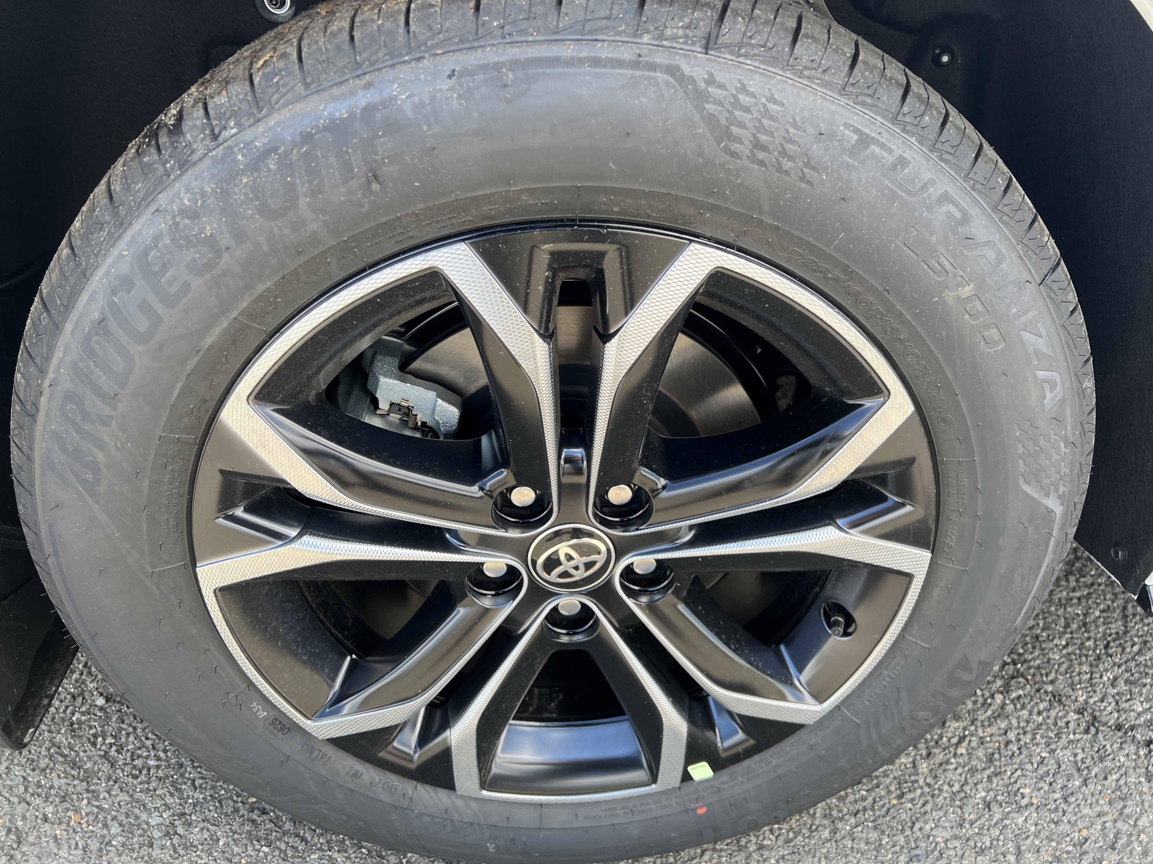 New 2026 Toyota Sienna Platinum image 7