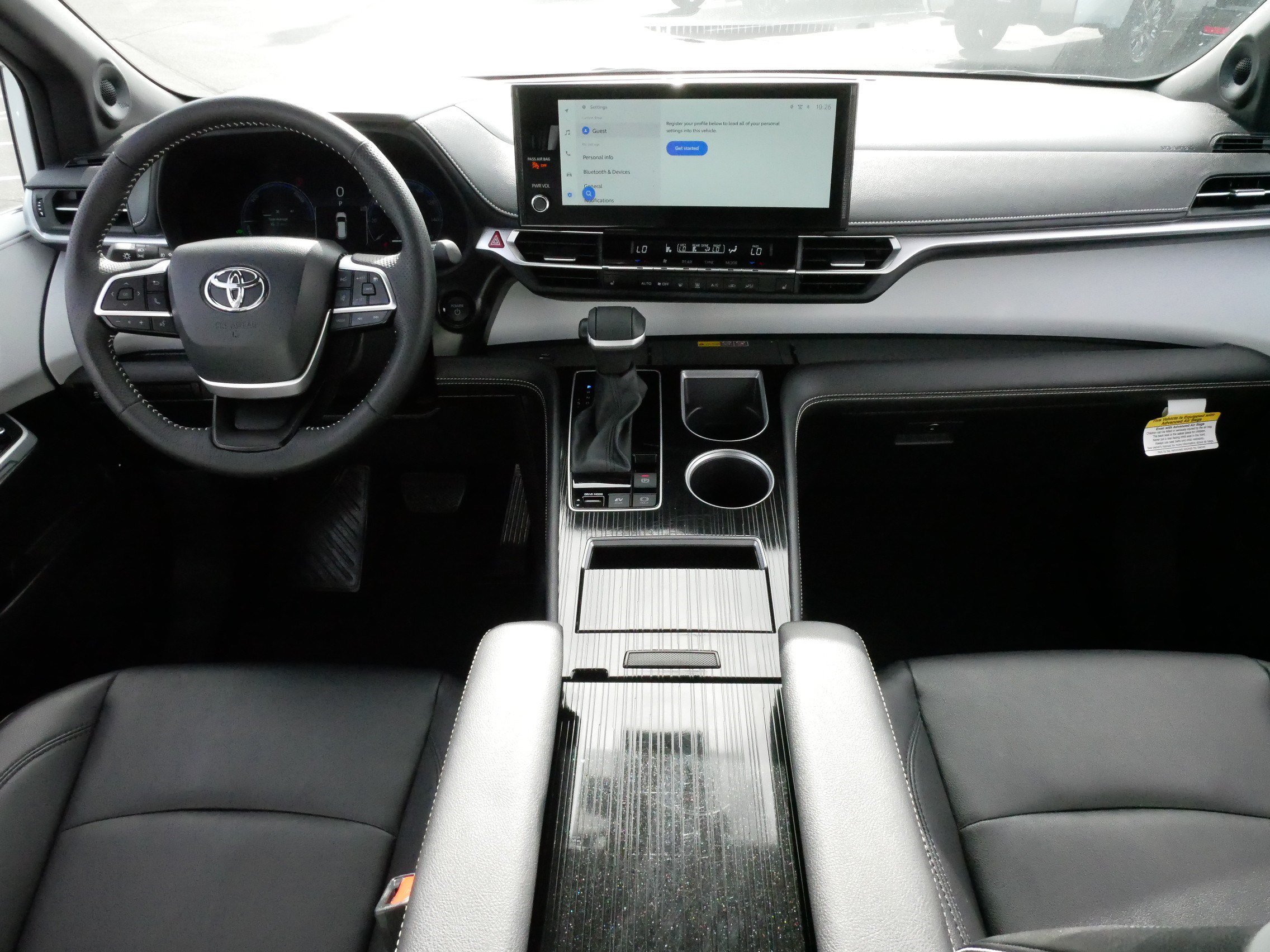 Certified 2026 Toyota Sienna XSE FWD image 10