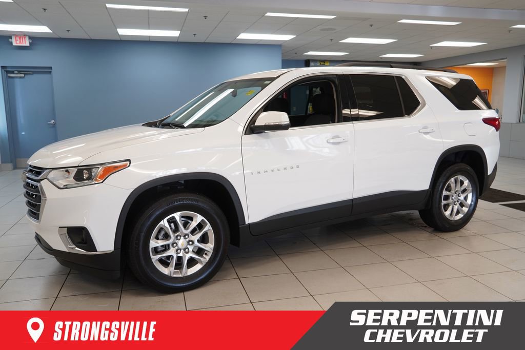 Used 2021 Chevrolet Traverse LT image 1