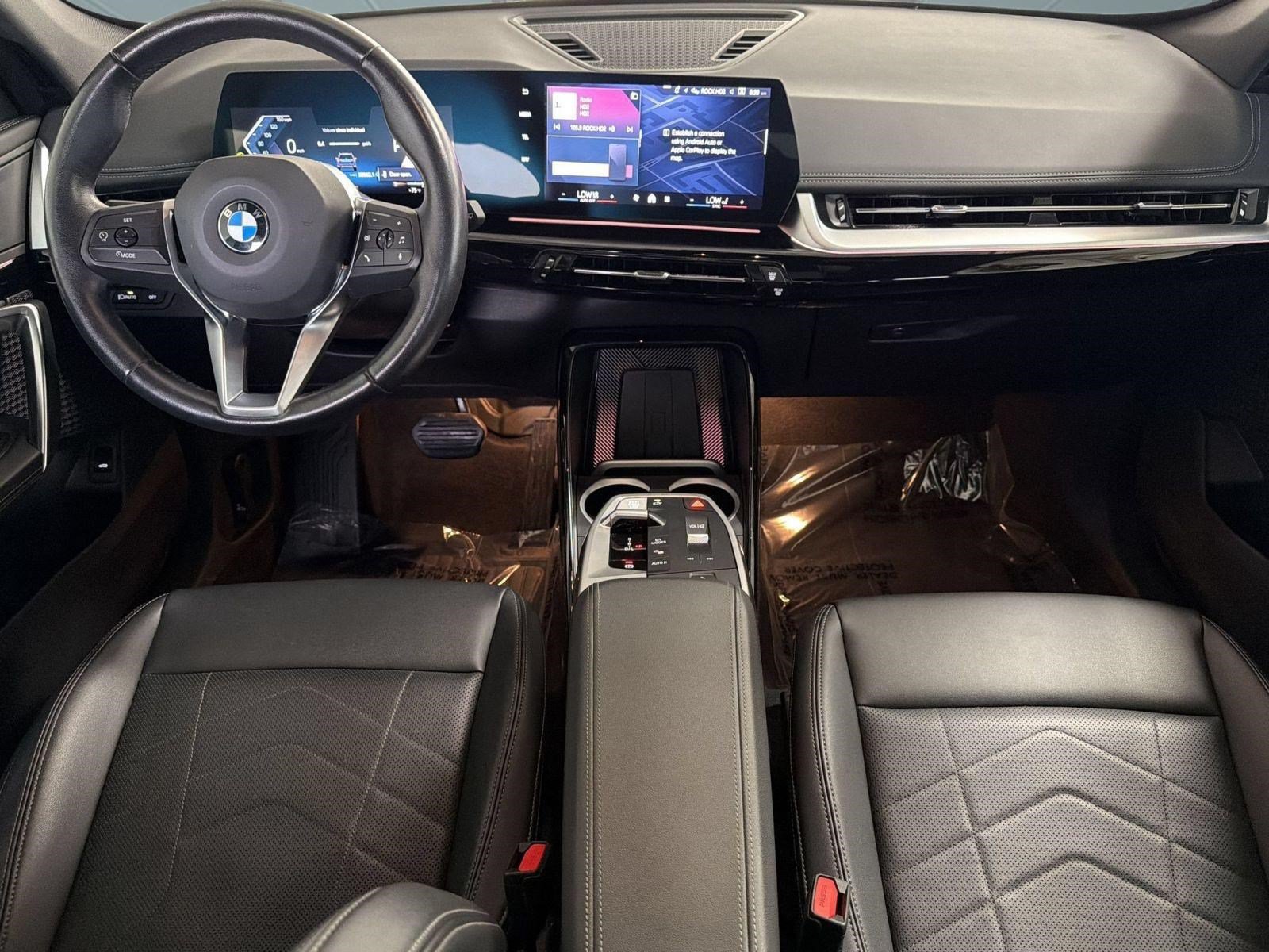 Used 2025 BMW X1 xDrive28i AWD/4WD image 15