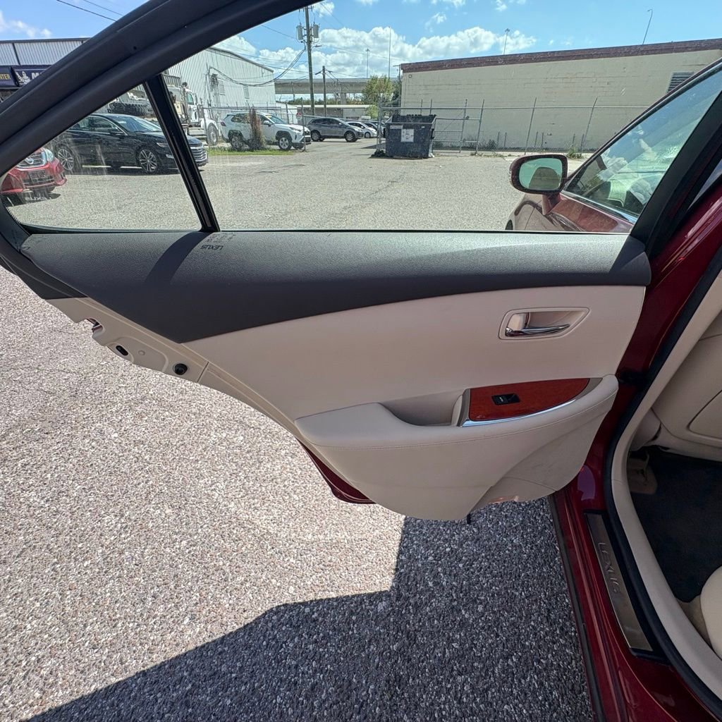 Used 2010 Lexus ES 350 image 11