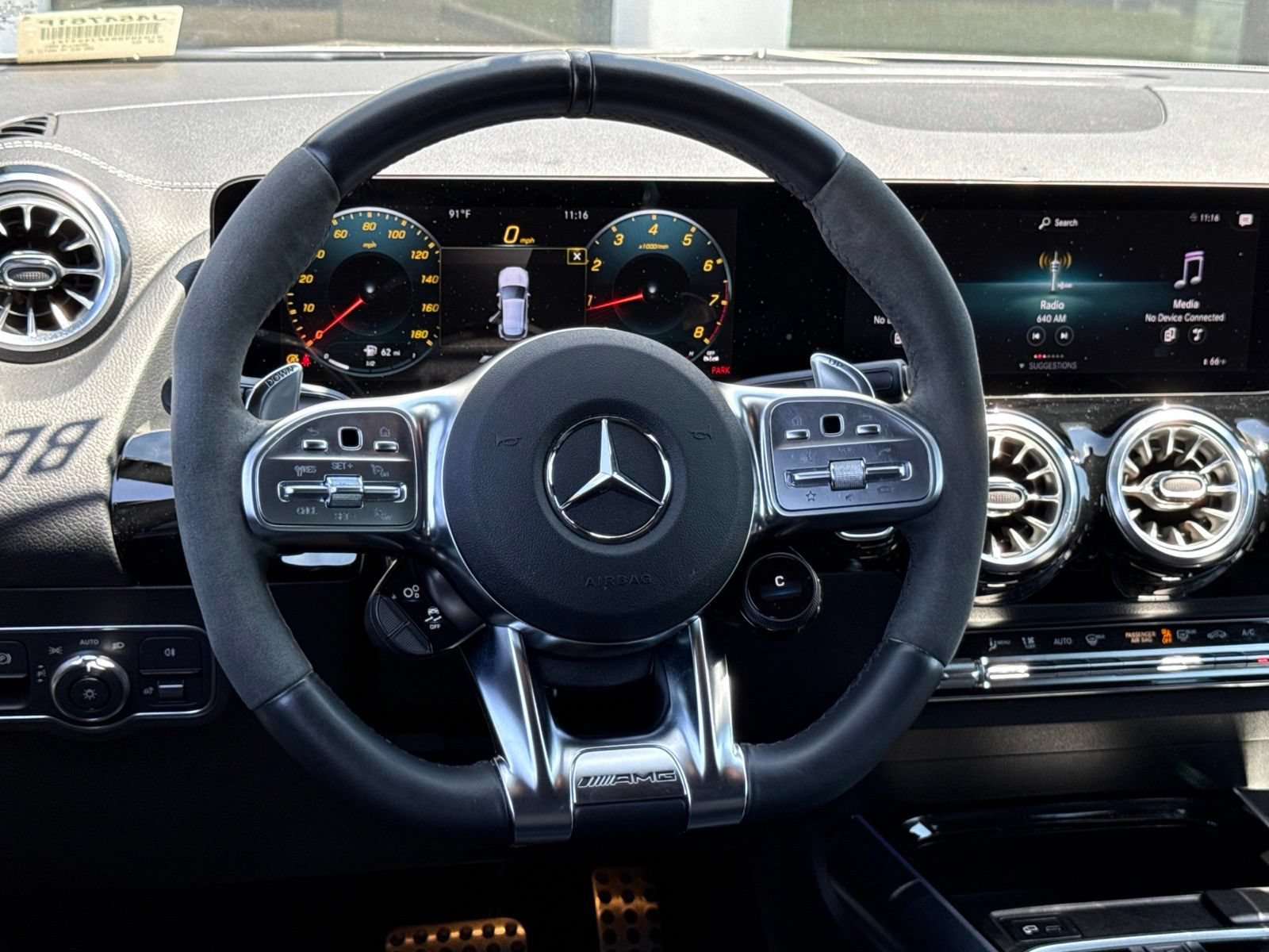 Used 2023 Mercedes-Benz GLA 35 AMG 4MATIC image 39