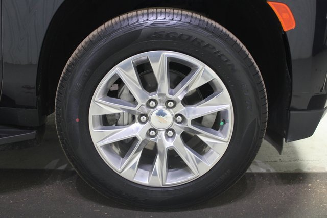 Used 2023 Chevrolet Tahoe Premier image 32