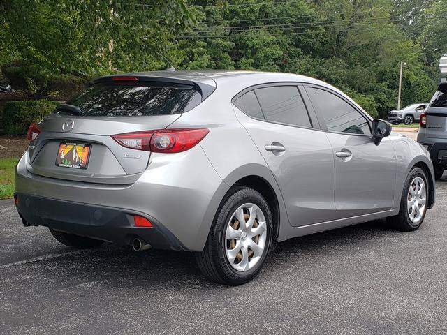 Used 2016 MAZDA MAZDA3 i Sport FWD image 3