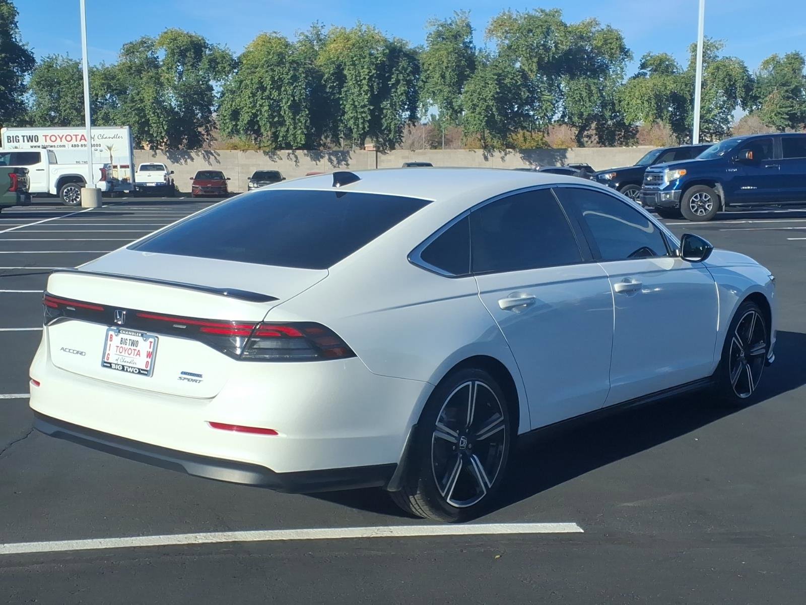 Used 2024 Honda Accord Sport image 4