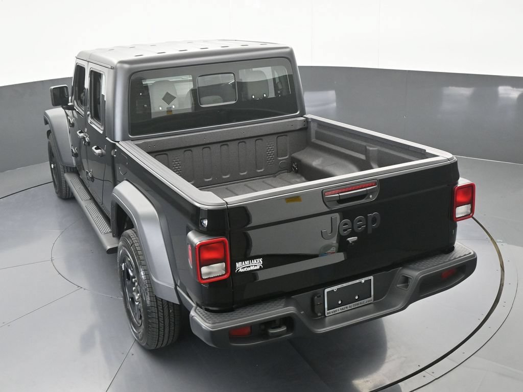 New 2026 Jeep Gladiator Sport AWD/4WD image 43