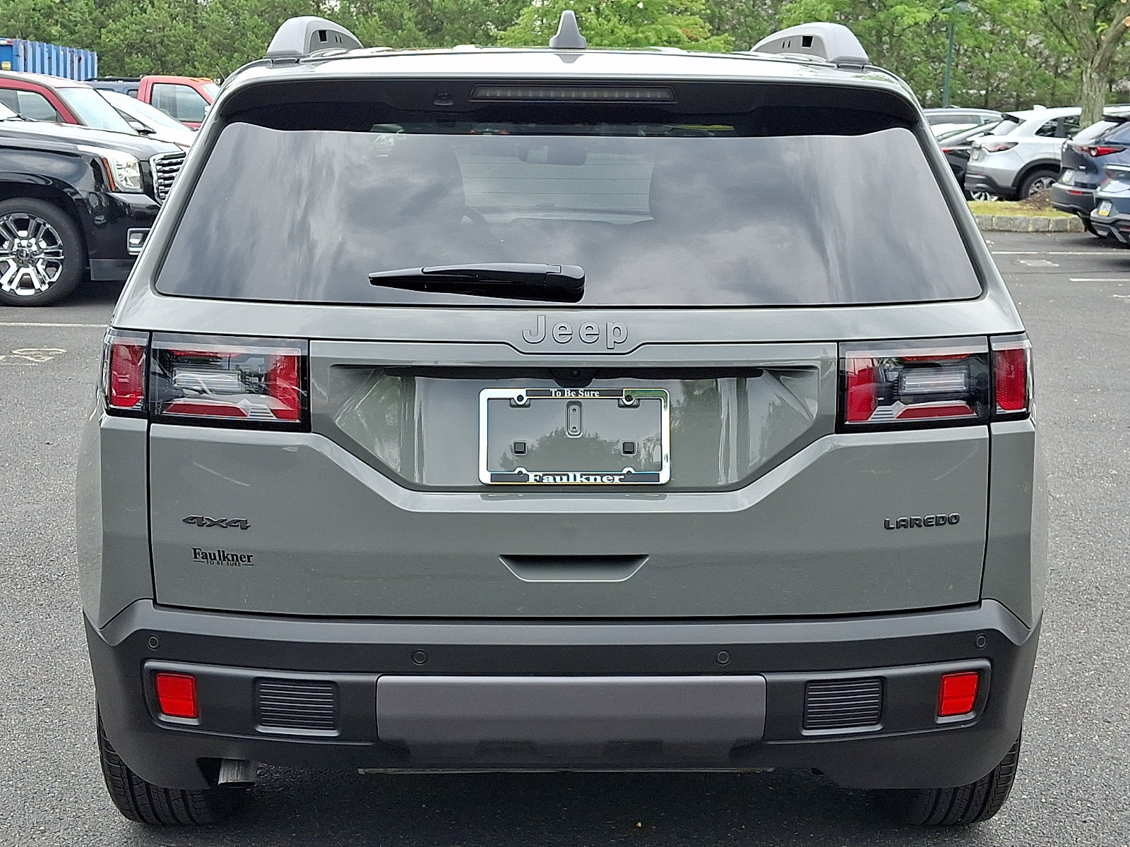 Used 2026 Jeep Cherokee Laredo AWD/4WD image 5