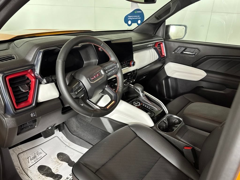 Certified 2025 GMC Canyon AT4 w/ AT4X Package AWD/4WD image 10