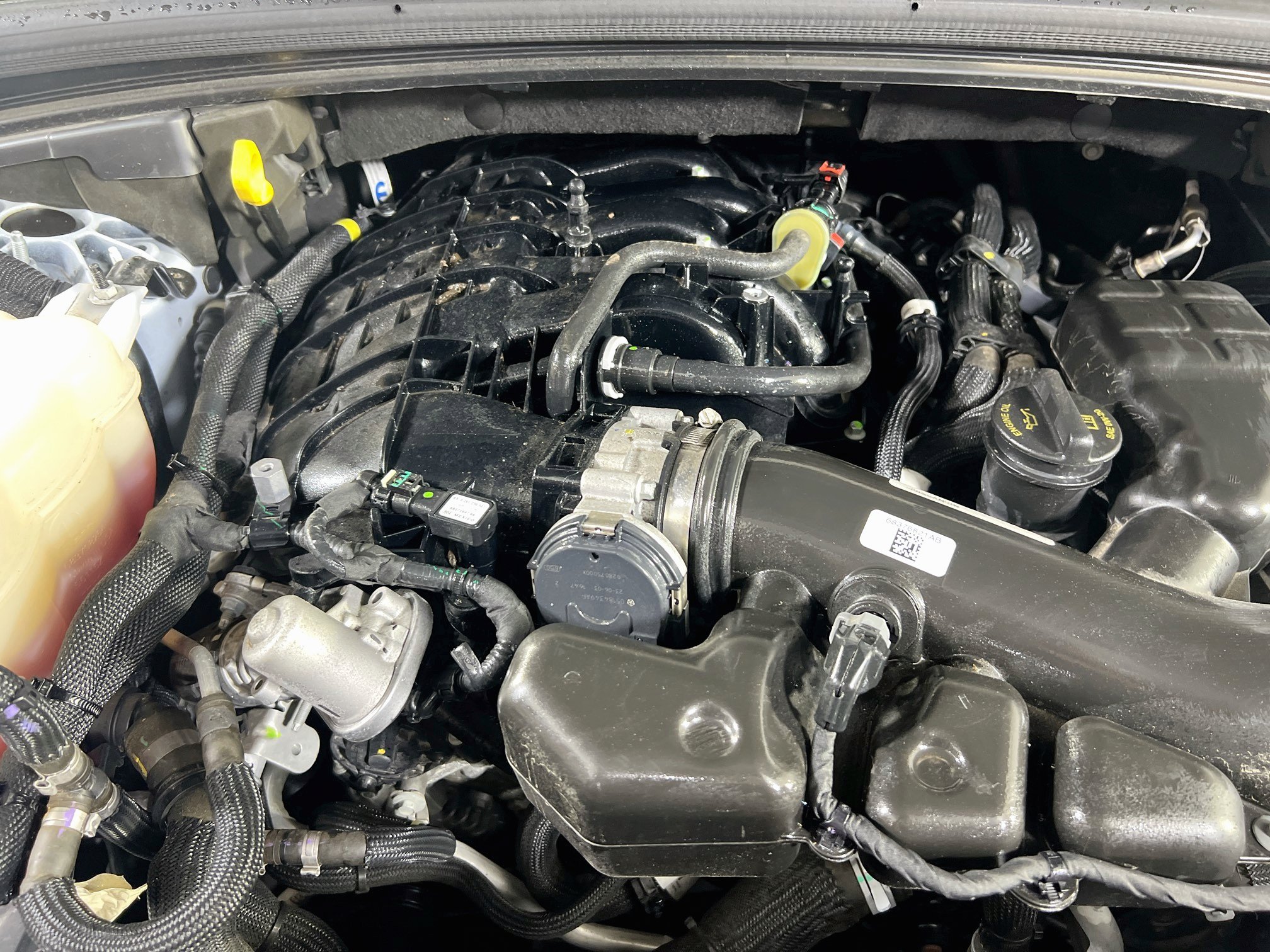 Used 2023 Jeep Grand Cherokee Altitude AWD/4WD image 29