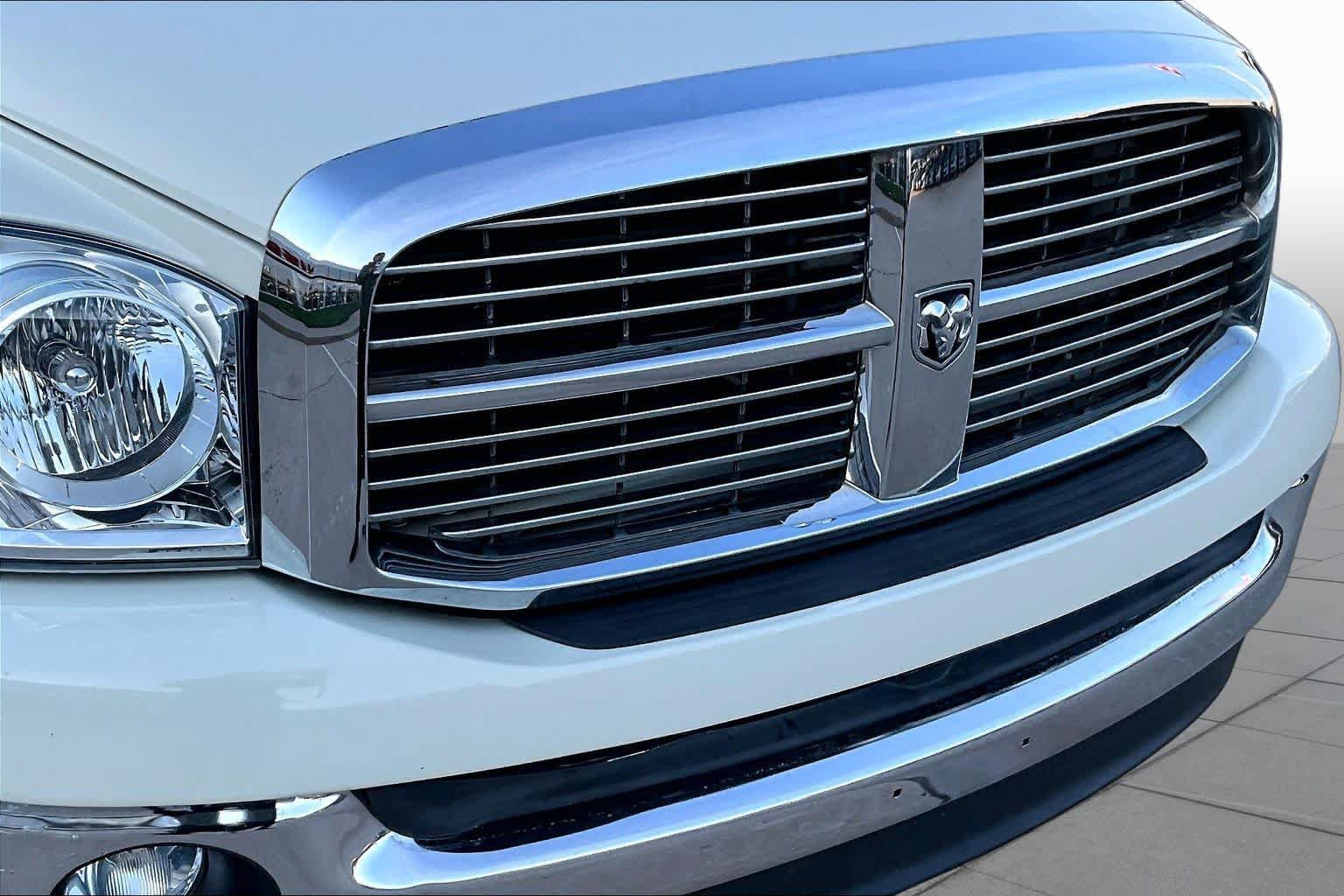 Used 2008 Dodge Ram 1500 Truck SLT w/ Cool Chrome Pkg RWD image 26