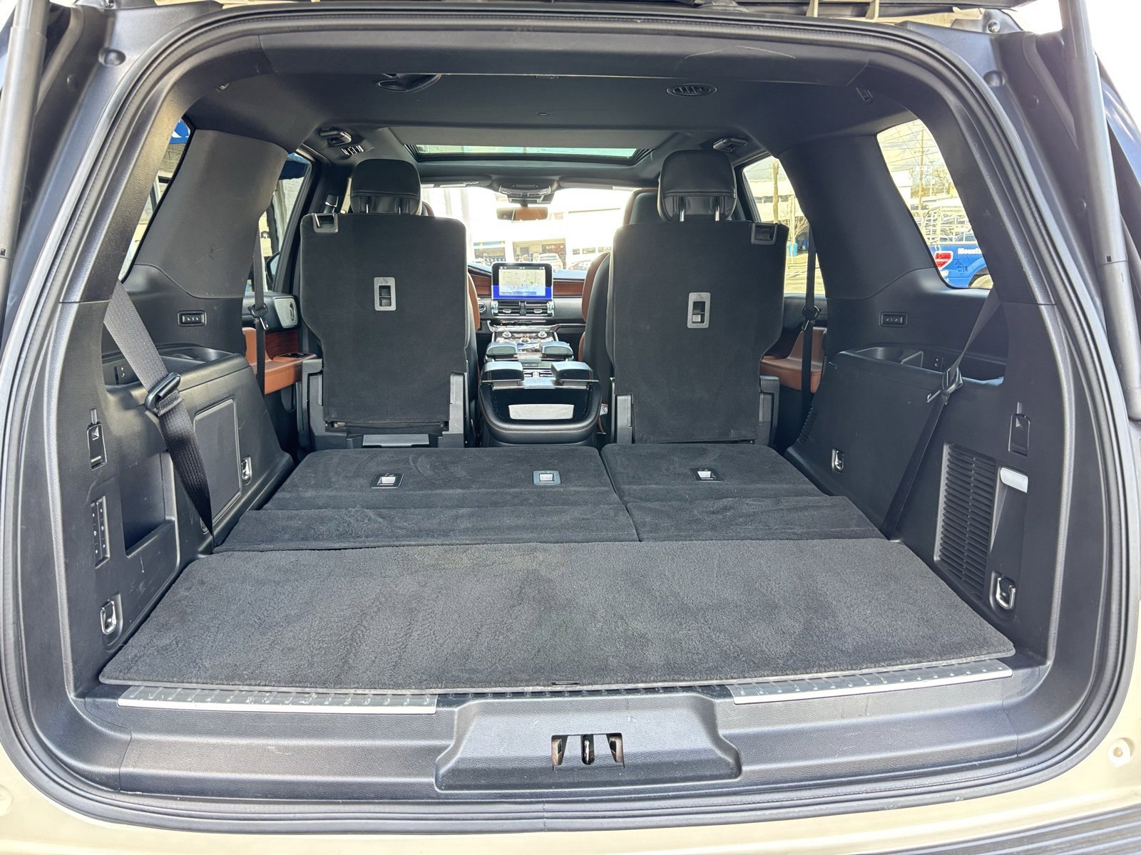 Used 2018 Lincoln Navigator Reserve w/ Technology Package image 19