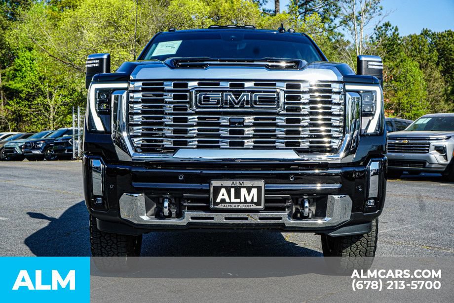 Used 2025 GMC Sierra 3500 Denali w/ Denali Reserve Package AWD/4WD image 9
