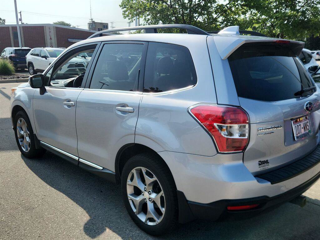 Used 2016 Subaru Forester 2.5i Touring w/ Popular Package #2 AWD/4WD image 5
