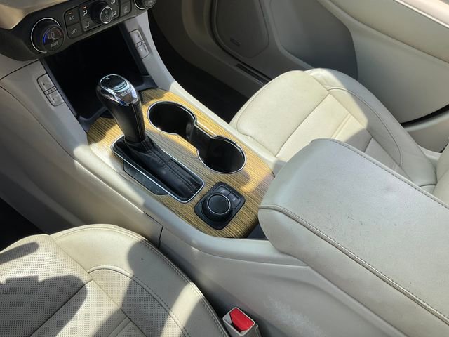 Used 2017 GMC Acadia Denali w/ Technology Package FWD image 16