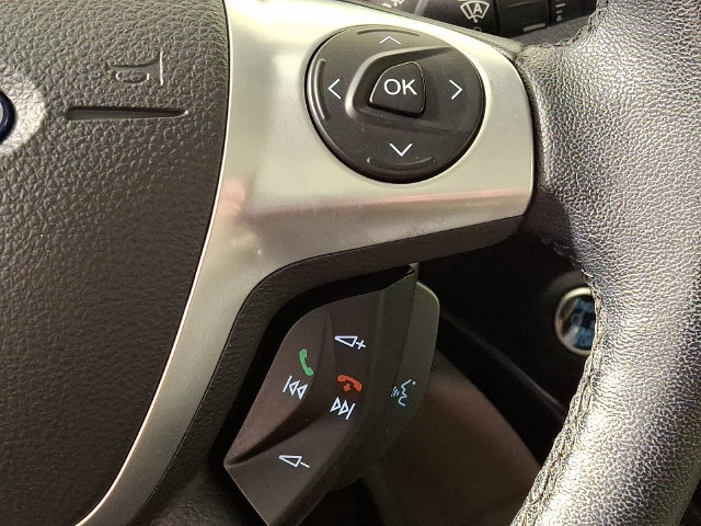 Used 2017 Ford C-MAX Titanium w/ Equipment Group 301A FWD image 22
