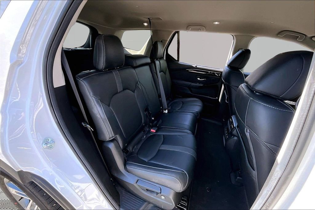 Certified 2024 Honda Pilot EX-L image 17