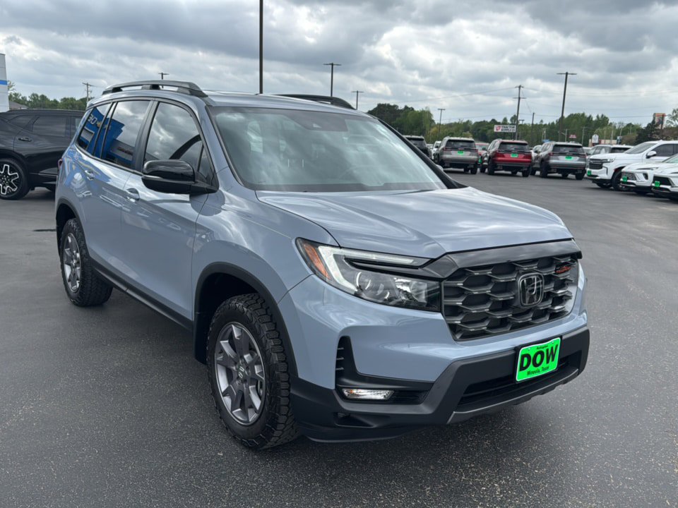 Used 2024 Honda Passport TrailSport image 1