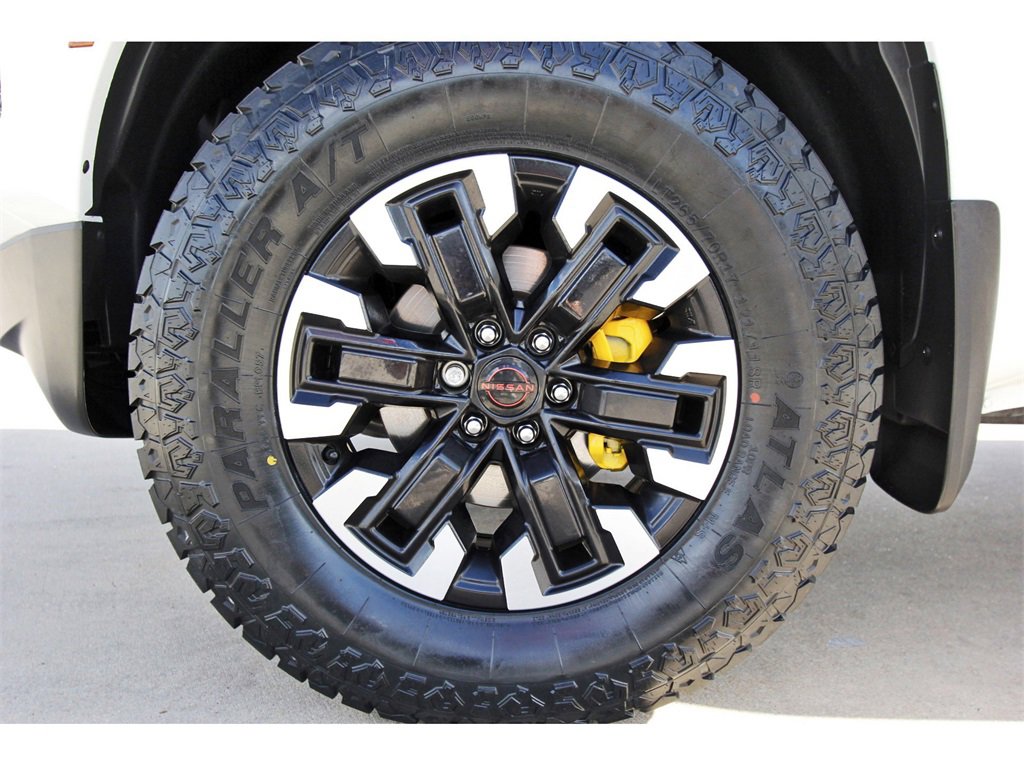 Certified 2024 Nissan Frontier SV image 29