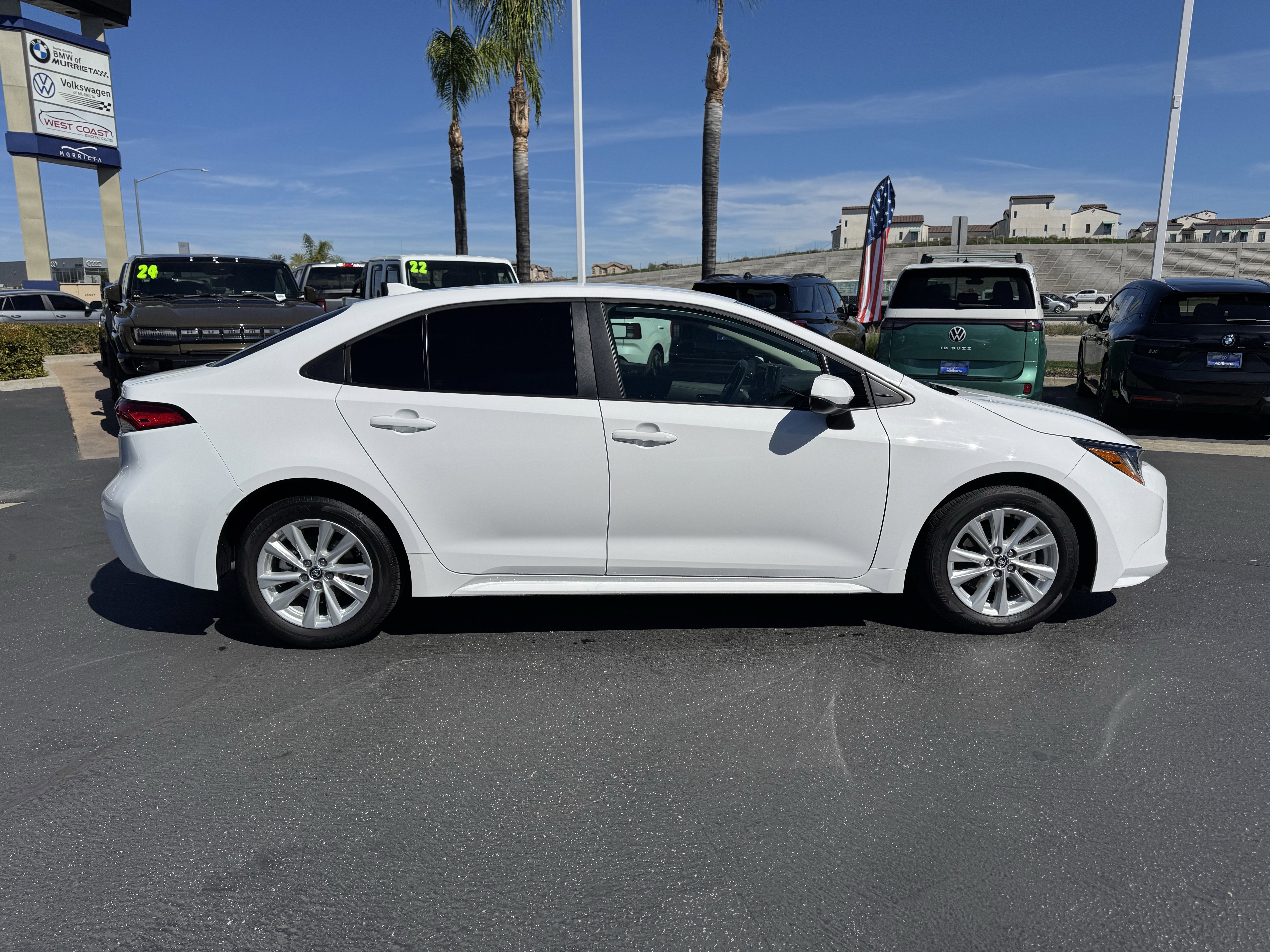 Used 2026 Toyota Corolla LE w/ LE Premium Package image 11