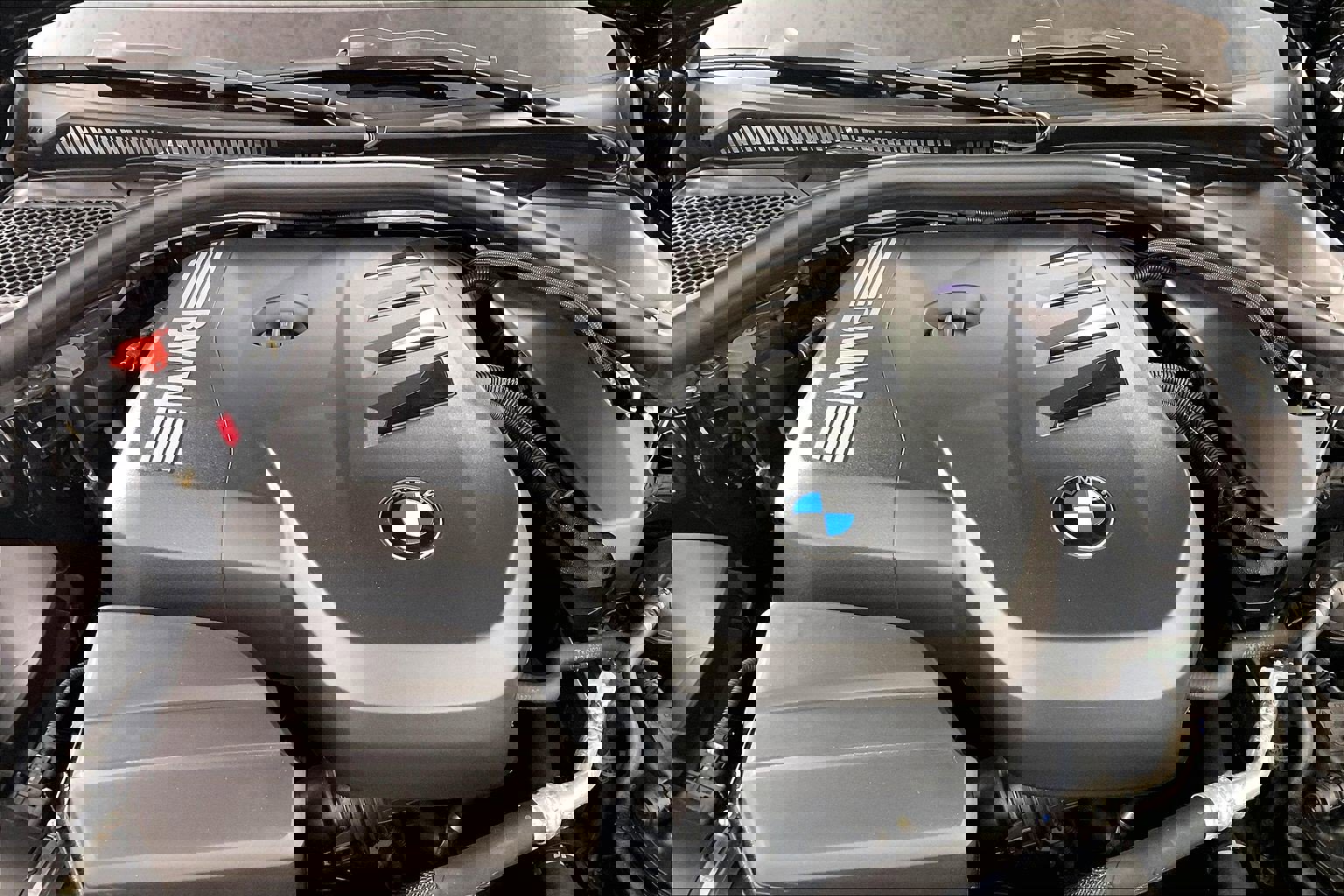 Certified 2025 BMW 330i xDrive Sedan w/ Premium Package image 28