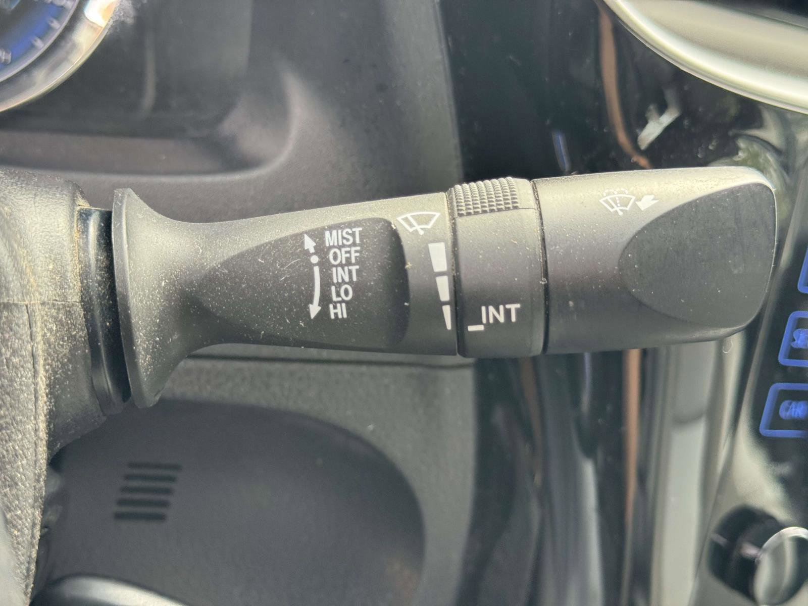 Used 2018 Toyota Corolla LE w/ Body Protection Package FWD image 20