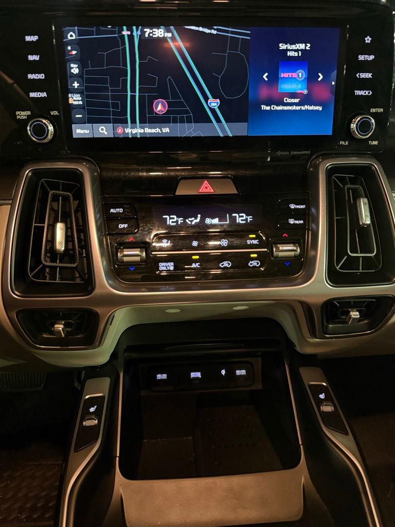 Certified 2024 Kia Sorento EX image 14