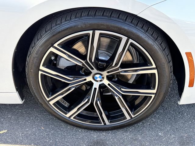 Used 2022 BMW 230i Coupe w/ Convenience Package RWD image 4