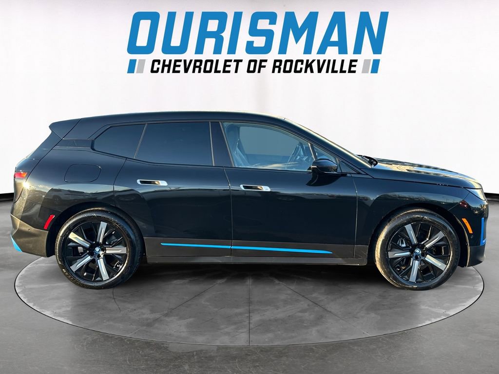 Used 2023 BMW iX xDrive50 w/ BMW I Signature Blue Package AWD/4WD image 7