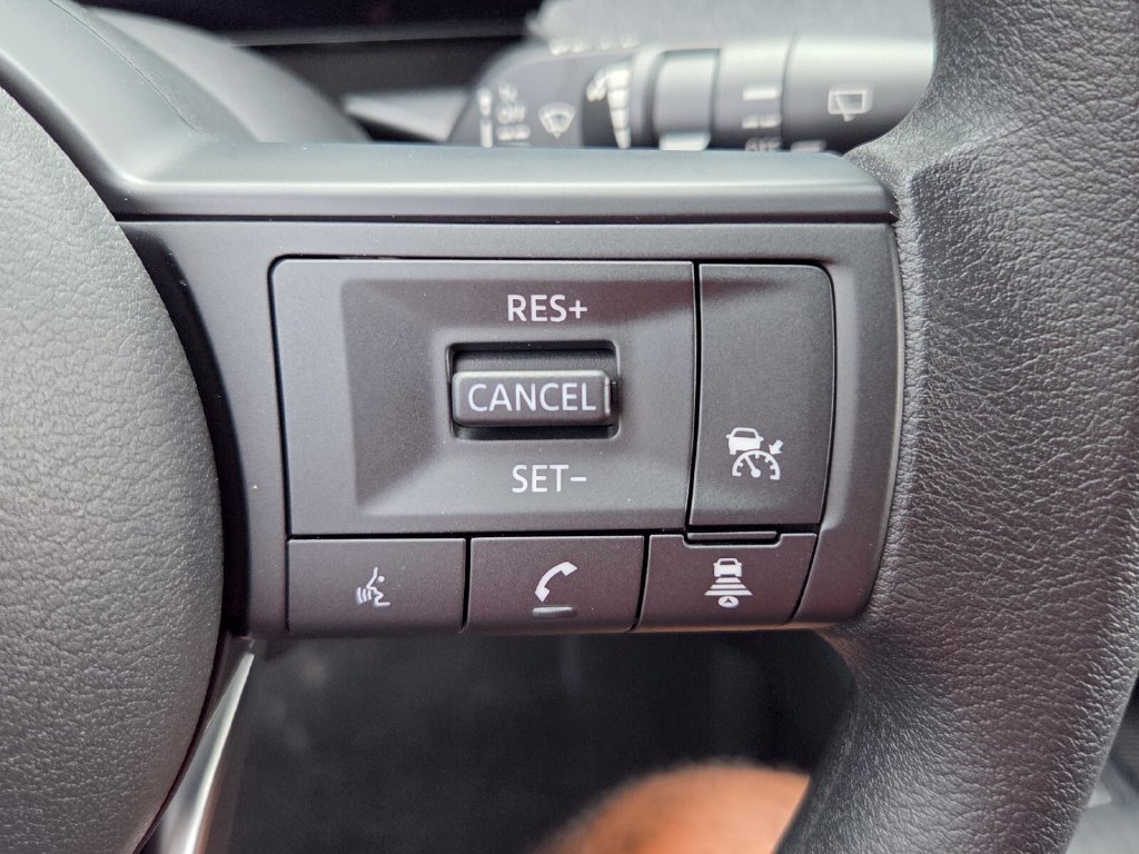 New 2027 Nissan Kicks S FWD image 25