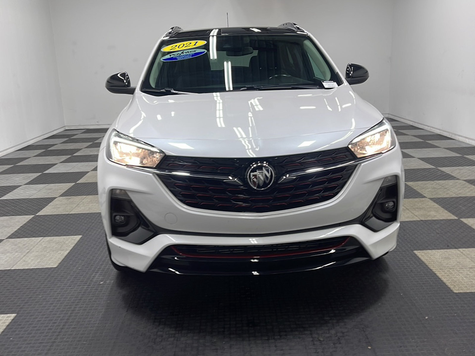 Used 2021 Buick Encore GX Select w/ Sport Touring Package AWD/4WD image 24
